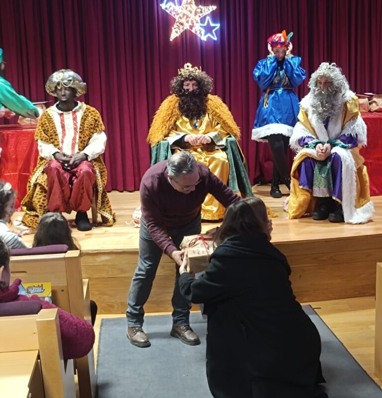 Reis Magos e entrega de premios dos Concursos Nadal no Pereiro